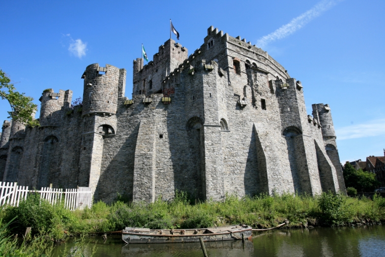 Замок графов Фландрии 