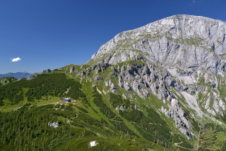Альпийский регион на границе Автрии и Германии