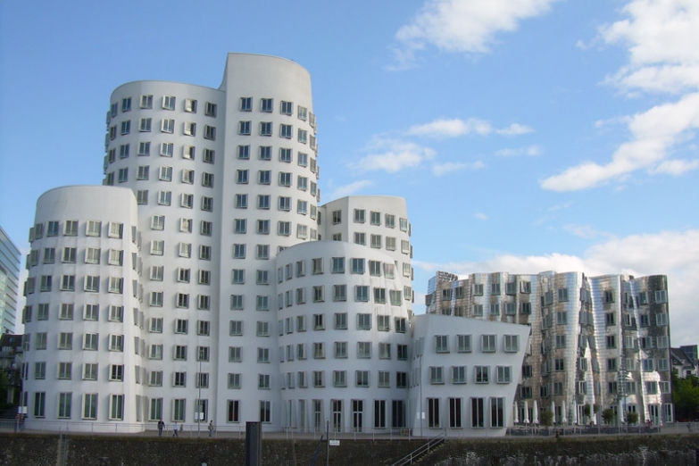 Современная архитектура Дюссельдорфа