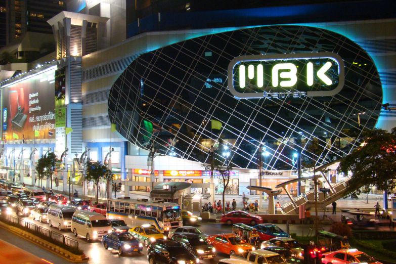 Популярный торговый центр в Бангкоке