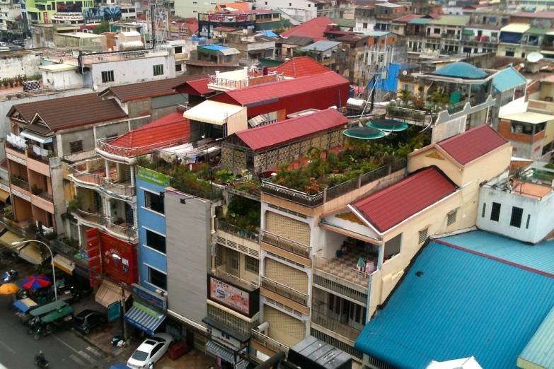 Крыши Пномпеня
