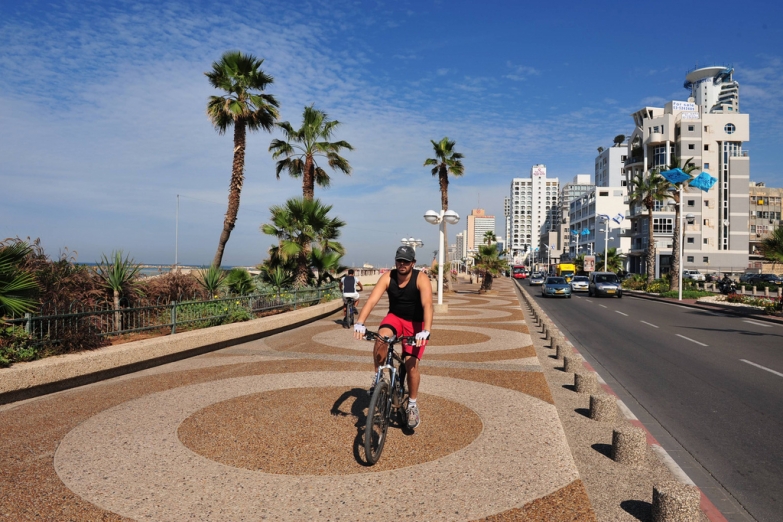Велопрогулка по тель-авивской набережной