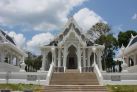 Белоснежный храм Ват Кео